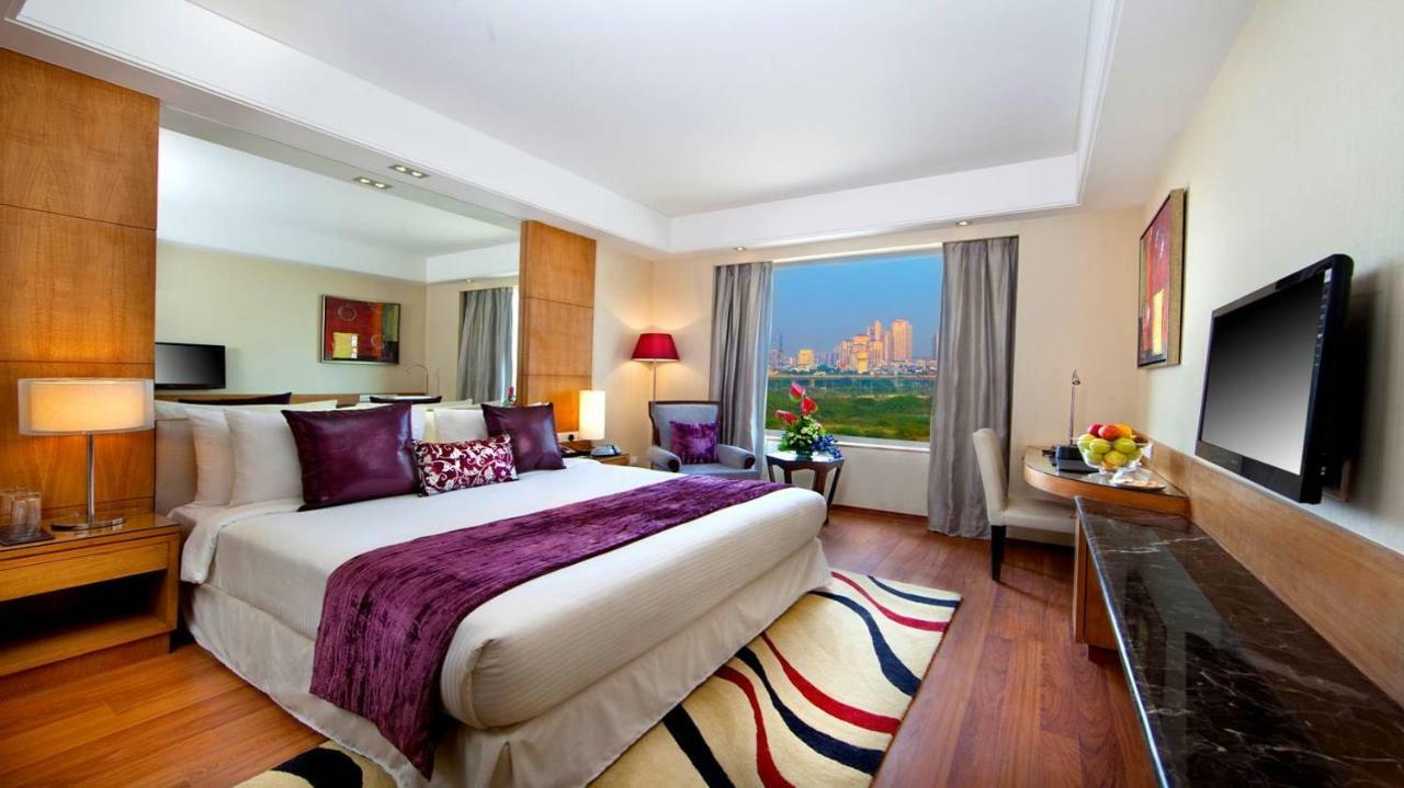 The Place Gurugram, A Member Of Radisson Individuals Gurgaon Exterior foto